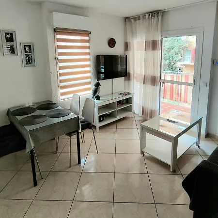 Minerva 1-bedroom, Wi-fi Included Apartman